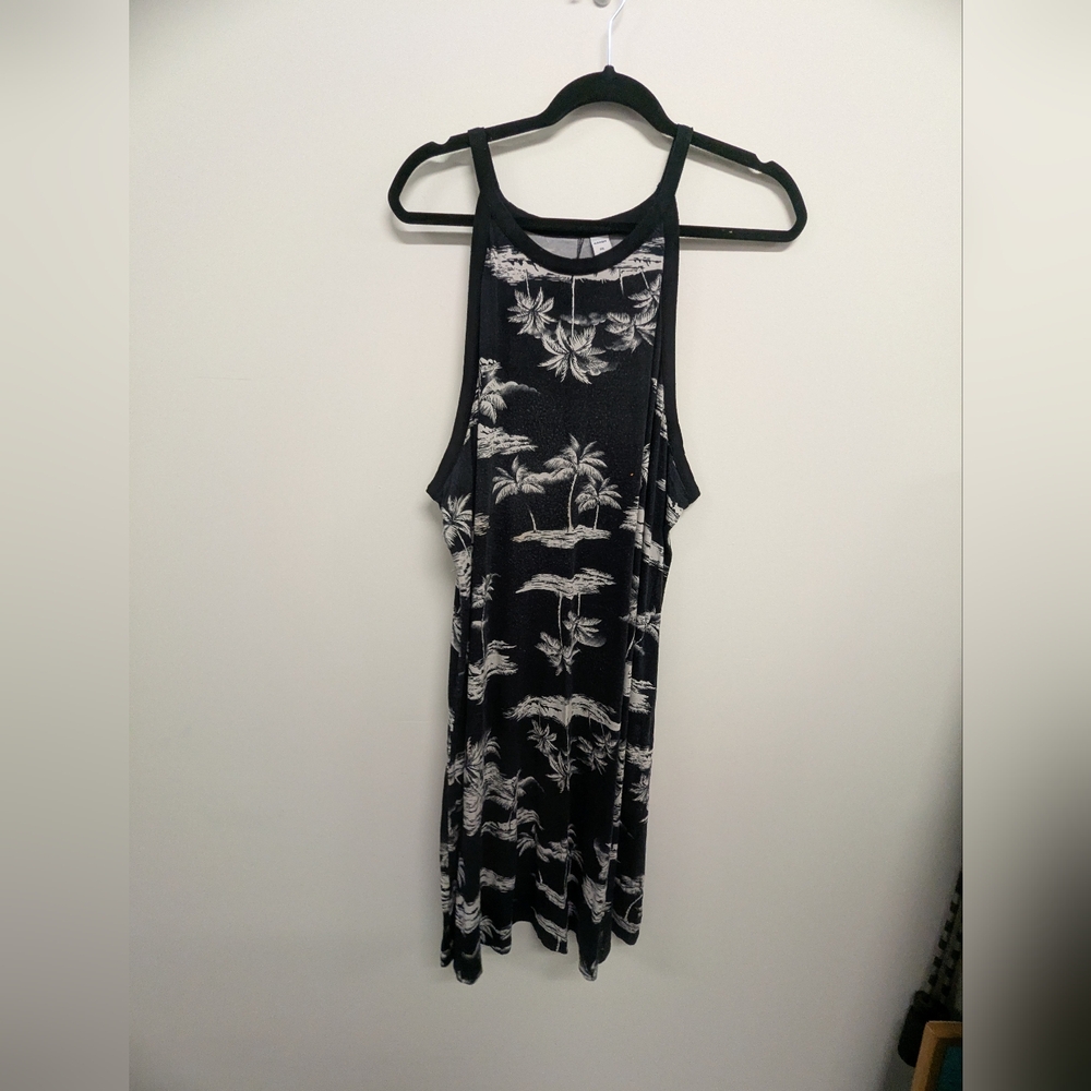 Old Navy Black and White Tropical Print Mini Dress